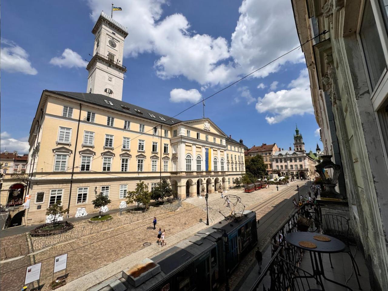 Апартаменти На Площі Ринок, 20 Lviv Eksteriør bilde