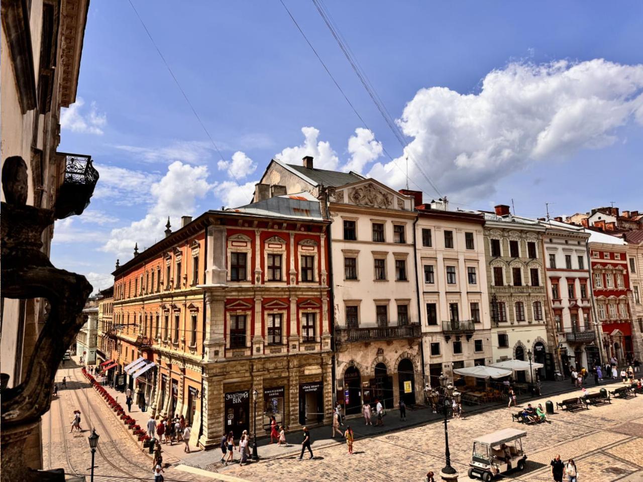 Апартаменти На Площі Ринок, 20 Lviv Eksteriør bilde
